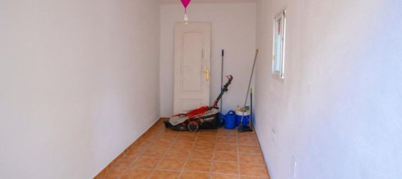 3 bedrooms House in La Alcaidesa, Spain No. 148622 44