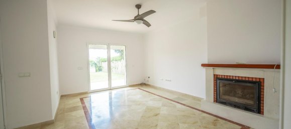 3 bedrooms House in La Alcaidesa, Spain No. 148622 46