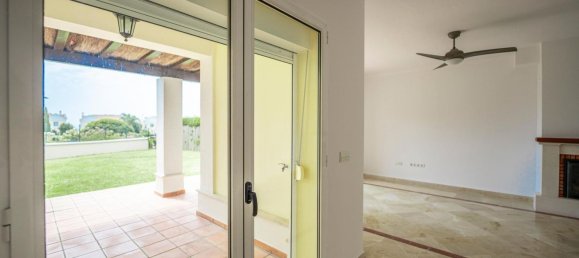 3 bedrooms House in La Alcaidesa, Spain No. 148622 15