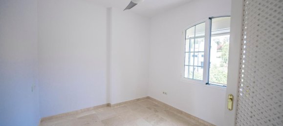 3 bedrooms House in La Alcaidesa, Spain No. 148622 10