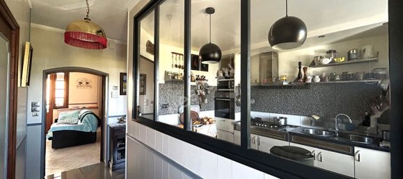 Casa de 3 dormitorios en Baudres, France No. 61351 2