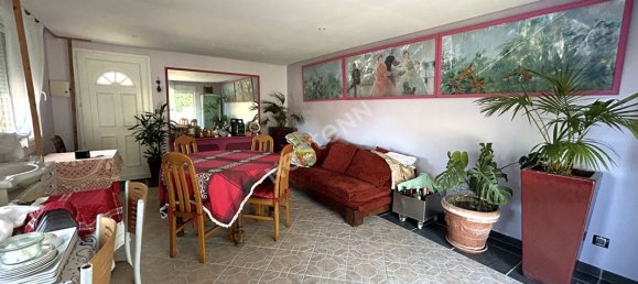 Casa de 3 dormitorios en Baudres, France No. 61351 20