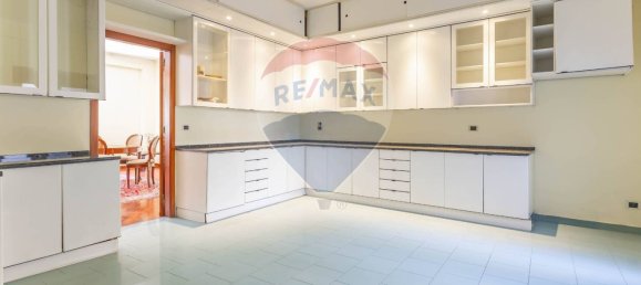 Apartamento T3 em Bari, Italy N.º 43310 27