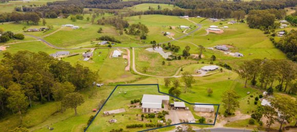 4 غرف نوم مزرعة في Wirrimbi, Australia رقم 1011 2