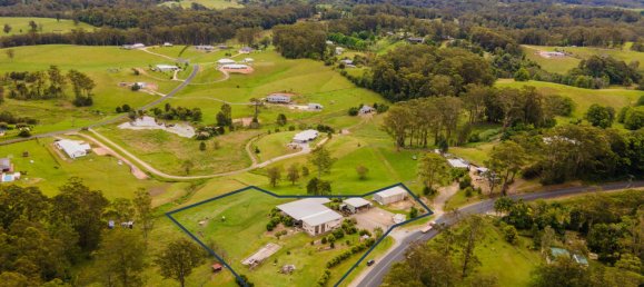 4 غرف نوم مزرعة في Wirrimbi, Australia رقم 1011 3