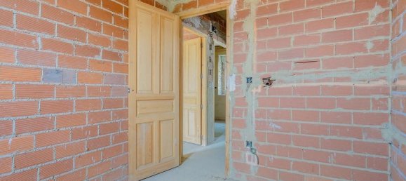 3 Schlafzimmer Haus in Langreo, Spain, Nr. 139680 28