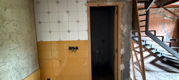 3 Schlafzimmer Haus in Langreo, Spain, Nr. 139680 2