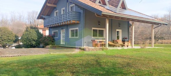 7 rooms Villa in Lozzolo, Italy No. 127909 2