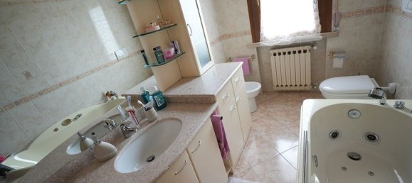 4غرفة فيلا في Nogara, Italy رقم 205470 44