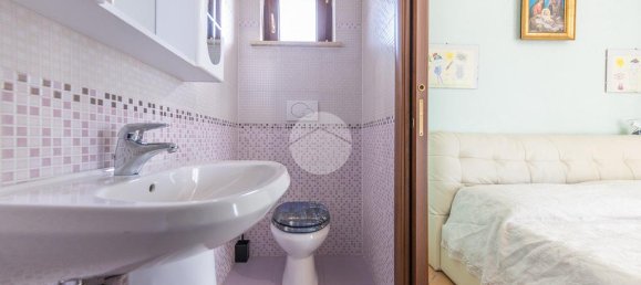 2 bedrooms Apartment in Rome, Italy No. 47729 13