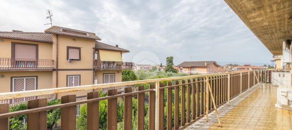 2 bedrooms Apartment in Rome, Italy No. 47729 8