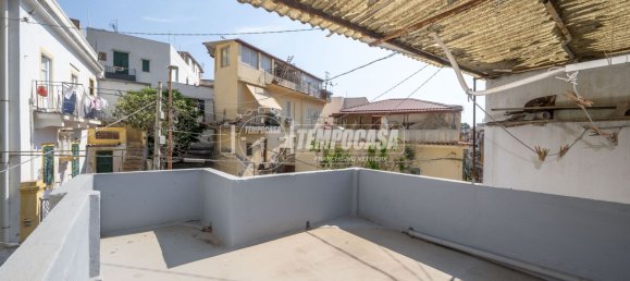 Квартира с 2 спальнями в Мессина, Италия № 312587 36