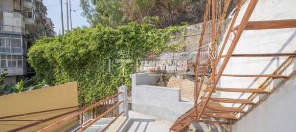 Квартира с 2 спальнями в Мессина, Италия № 312587 40