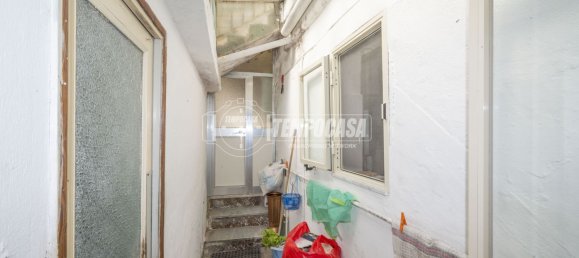 Квартира с 2 спальнями в Мессина, Италия № 312587 19