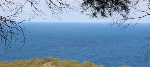  Land in Alicante, Spain No. 135747 3