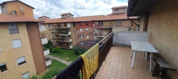 3 rooms Apartment in Ponte San Pietro, Italy No. 338589 17