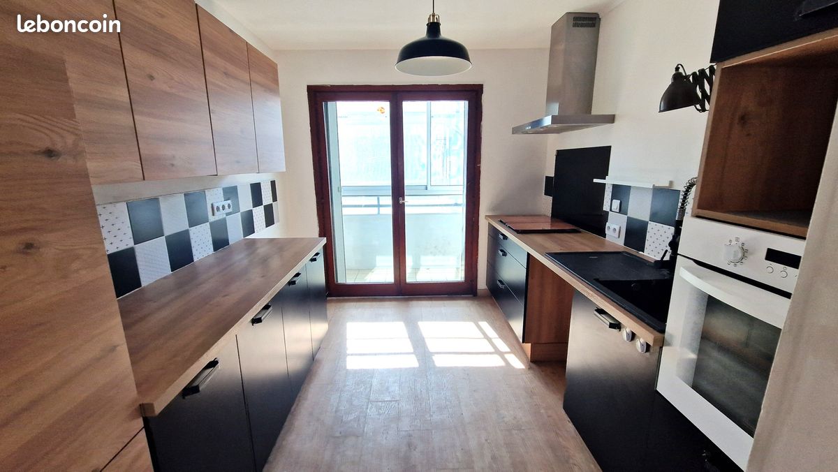 3 غرف نوم شقة في Chambery, France رقم 341958