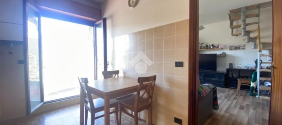 5 rooms Apartment in Casella, Italy No. 15068 6