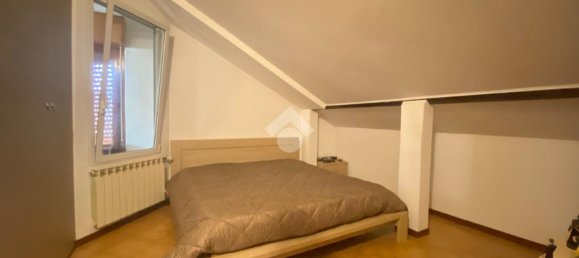 5 rooms Apartment in Casella, Italy No. 15068 13