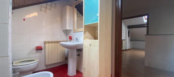 5 rooms Apartment in Casella, Italy No. 15068 20