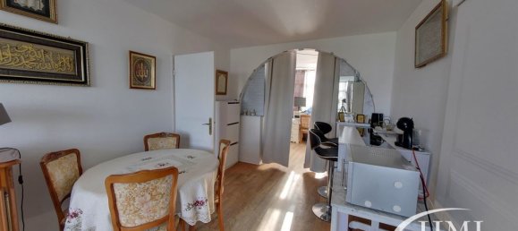 3 Schlafzimmer Wohnung in Evry, France, Nr. 184241 2