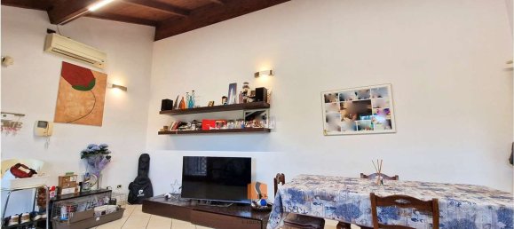 5-salle Appartement à Ravenna, Italy No. 274080 4