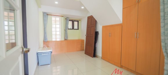 2 bedrooms Condo in Pattaya, Thailand No. 3013 10