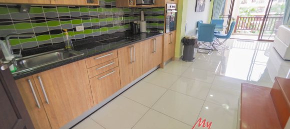 2 bedrooms Condo in Pattaya, Thailand No. 3013 2