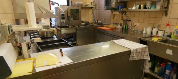  فندق في Wiener Neustadt, Austria 1264متر مربع رقم 221436 9