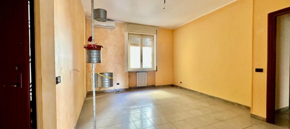 Apartamento de 4 divisões em Novi Ligure, Italy N.º 117975 2