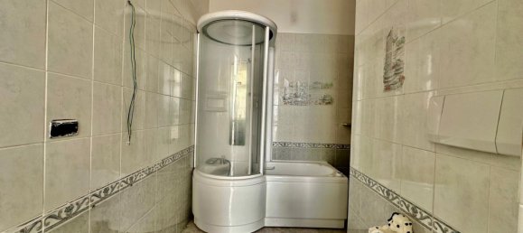 Apartamento de 4 divisões em Novi Ligure, Italy N.º 117975 8