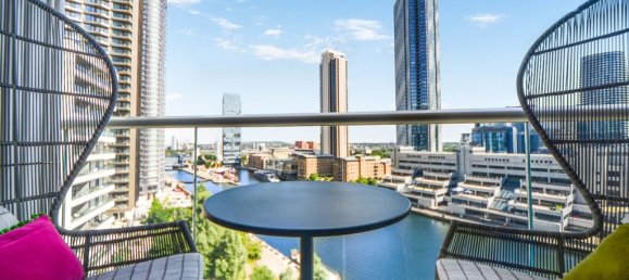 3 bedrooms Apartment in London, United Kingdom No. 8275 2