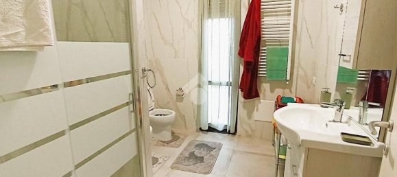 2 Schlafzimmer Villa in Cinisello Balsamo, Italy, Nr. 204864 9