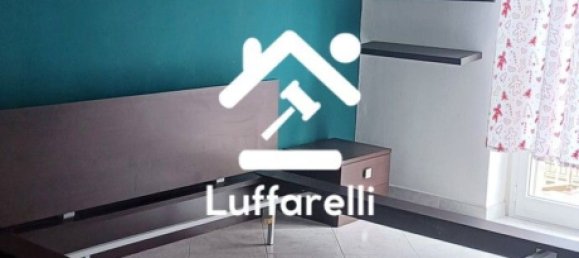 Квартира с 4 комнатами в Турин, Италия № 50220 2