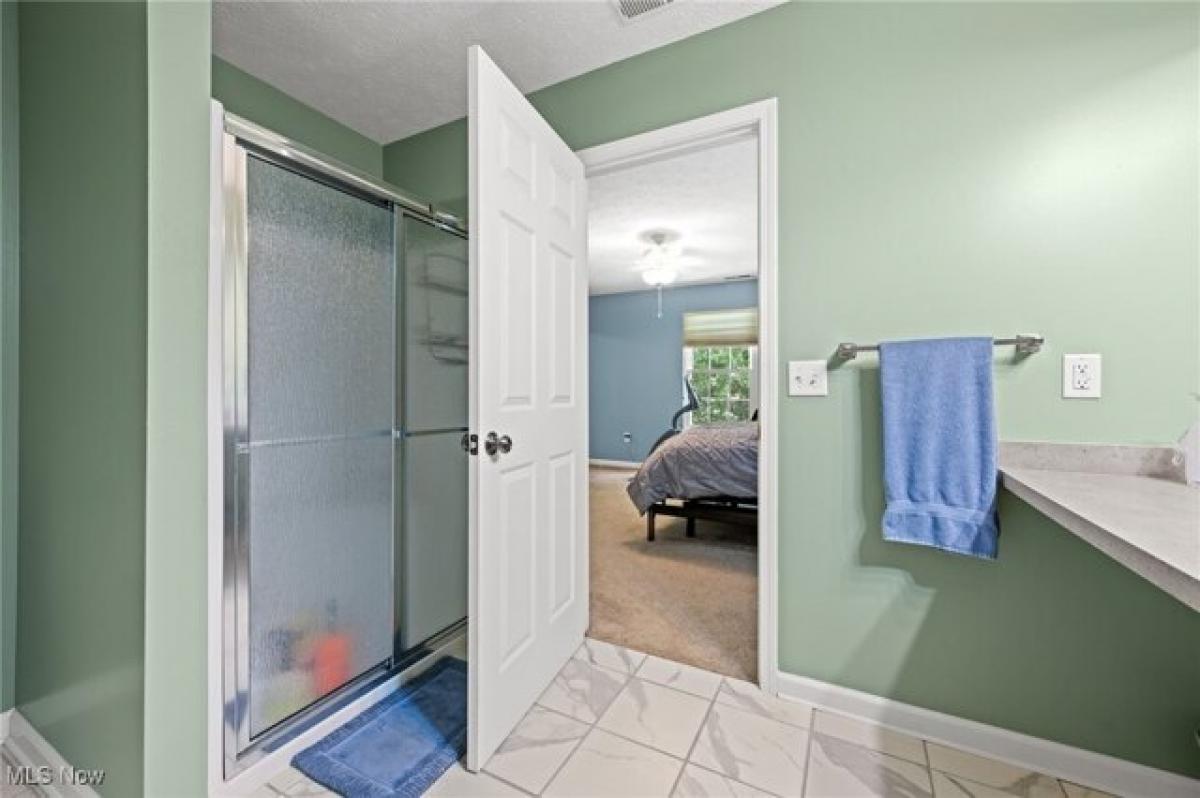 3 bedrooms House in Avon Lake, USA No. 382883