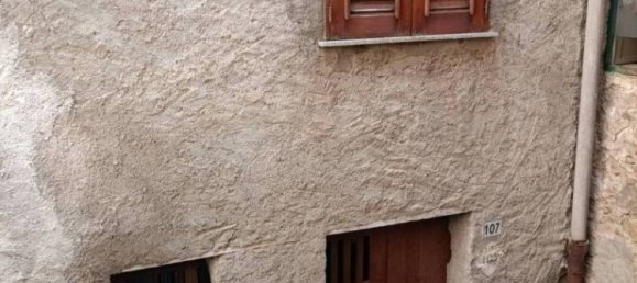 3 Schlafzimmer Villa in Longi, Italy, Nr. 321015 5