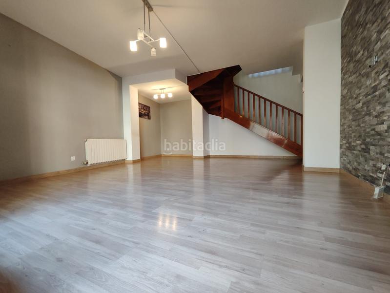 3 chambres Duplex à Montmelo, Spain No. 136243