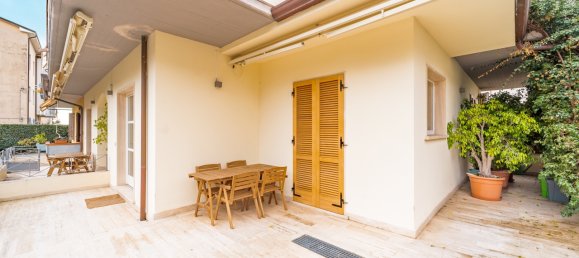 4-Zimmer Wohnung in Massa, Italy, Nr. 112794 16
