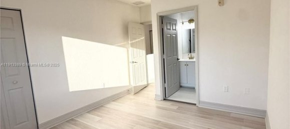 2 dormitorios propiedad comercial en alquiler en Miami, Miami-Dade, Florida, USA № 615307 5