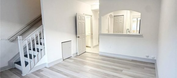 2 dormitorios propiedad comercial en alquiler en Miami, Miami-Dade, Florida, USA № 615307 9