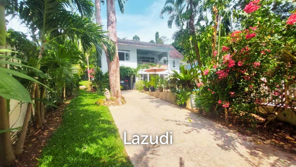 3 bedrooms Villa in Kathu, Thailand No. 13576