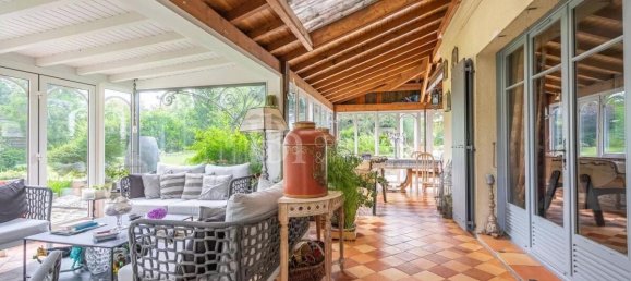 5 bedrooms Castles in Leognan, France No. 352851 11