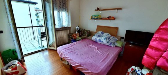 5 bedrooms House in Meda, Italy No. 364329 14