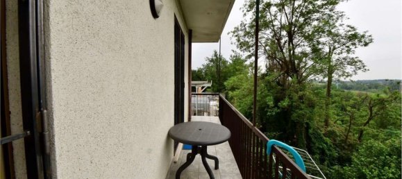 5 bedrooms House in Meda, Italy No. 364329 10