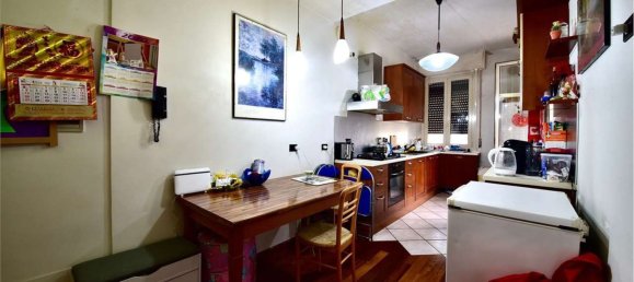 5 bedrooms House in Meda, Italy No. 364329 7