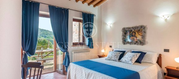 11 bedrooms House in Città della Pieve, Italy No. 56083 34