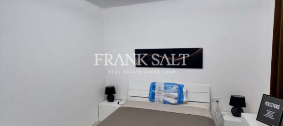 2 غرف نوم بانتهاوس في Xghajra, Malta رقم 5143 9