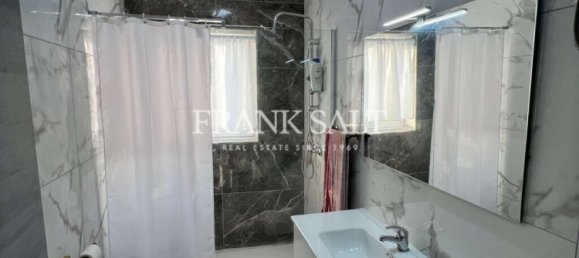 2 غرف نوم بانتهاوس في Xghajra, Malta رقم 5143 4
