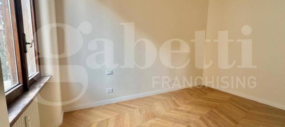 1 غرف نوم شقة في Rome, Italy رقم 221387 3