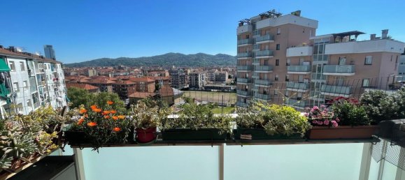 5 Schlafzimmer Wohnung in Turin, Italy, Nr. 334754 12